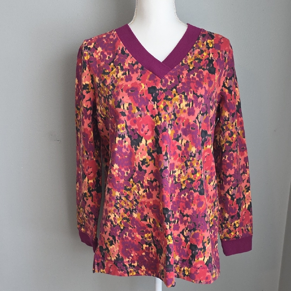 D & Co Active Vibrant Print Sweatshirt Size Medium